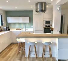 Chez brico dépôt, nous vous proposons des prix plus abordables, car nos cuisines sont composées des différents éléments du mobilier et du plan de travail. Photos Et Idees Cuisine Avec Ilot Central 2472 Photos
