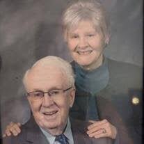 Evelyn Zimmerman's Instagram, Twitter & Facebook