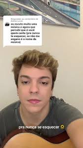 Respondendo a @Adrian Lucas eu amo essa 🌻❤️ #gabrielnandes #musicaleve  #pranuncaseesquecer #popleve #musicaacustica