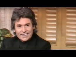 CRISTOBAL: TRIBUTO A RAPHAEL EN CRONICAS, EE.UU. - YouTube