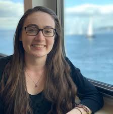 Ashley Beeman's Instagram, Twitter & Facebook