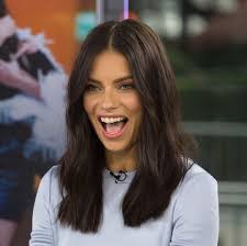 At the age of 33. Pin On Medium Hair