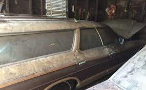 Explore coconv's photos on flickr. Big Garage Find 1977 Ford Country Squire Ltd Barn Finds