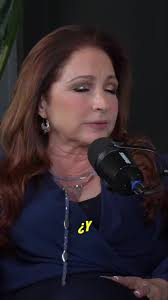 Gloria Estefan Con Ana Gabriel En Su Casa