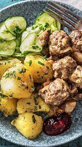 Kottbullar Schwedische Hackballchen Rezept Hellofresh Rezept Rezepte Kottbullar Rezept Rezepte Mit Frikadellen