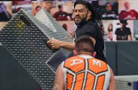 Roman reigns wins the wwe title a day after losing to sheamus at tlc. Wwe Smackdown Results Roman Reigns Assaulted Mysterio S News Update