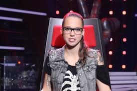Ich will nicht nur anderen frauen, sondern jedem menschen sagen, dass er wundervoll ist. The Voice Of Switzerland Bowiler Sangerin Begeistert Stefanie Heinzmann
