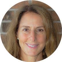 Stephanie Sposato's Instagram, Twitter & Facebook