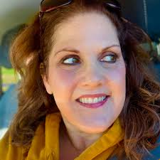 An iconic strut for an iconic woman. #AndJustLikeThat The series finale of  And Just Like That... is streaming tonight.