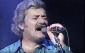 Ray Thomas, Moody Blues flute player and vocalist, has died at 76