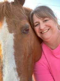 Cynthia Buse's Instagram, Twitter & Facebook