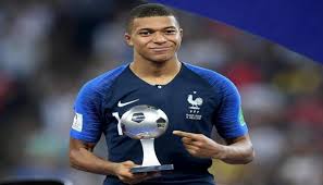 واعتلائه صدارة ترتيب هدافي الدوري برصيد 25 هدفًا. ØªØ´ÙŠÙ„Ø³ÙŠ ÙØ± Ø· ÙÙŠ Ø§Ù„ØªØ¹Ø§Ù‚Ø¯ Ù…Ø¹ Ù…Ø¨Ø§Ø¨ÙŠ Ù‚Ø¨Ù„ 6 Ø³Ù†ÙˆØ§Øª