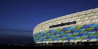 Die arena wird daher wie vorgesehen in den farben der uefa und der teilnehmenden nationen leuchten. Keine Ausnahme Em Stadion Munchen Ohne Regenbogenfarben