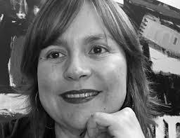 Raquel Serrano's Instagram, Twitter & Facebook