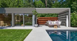 Das angebot reicht vom einfachen geräteschuppen, bis hin zum luxusdomizil. Luxussuite Fur Den Eigenen Garten Gartenhaus Unikat Von Holzbauprofi