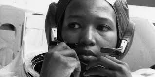 Mae Jemison - Wikipedia