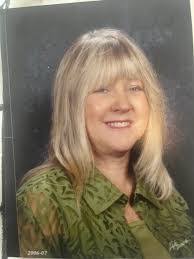 Robin Gleason's Instagram, Twitter & Facebook