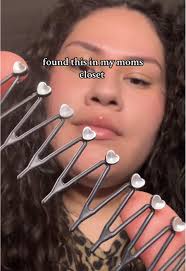 Nostalgic 2000s Style Headband Discovery