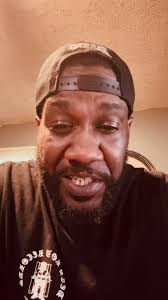 Dr Umar Johnson Talks about Ukrainians Can Come Here and Recieve Ssi