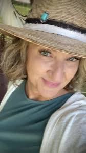 Dawn Magnuson's Instagram, Twitter & Facebook