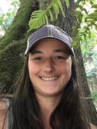 Desiree Mcintyre's Instagram, Twitter & Facebook