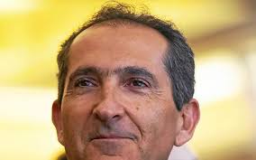 Patrick Drahi, le magnat des télécoms et son empire pris au piège du  surendettement