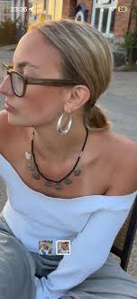 Has anyone in the village got a ring sizer that I can borrow please. TiA