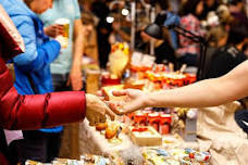 Wine & Makers Social