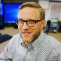 Pat Standish's Instagram, Twitter & Facebook