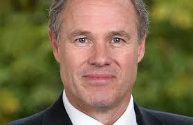 Christopher Edgington's Instagram, Twitter & Facebook