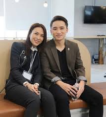 Người yêu cũ của khởi my, nơi ấy con tìm về của hồ quang hiếu. Phan Máº¡nh Quá»³nh Tiáº¿t Lá»™ Vá» Ä'am CÆ°á»›i Va Sinh Con Vá»›i Báº¡n Gai Hot Girl Vietnamnet