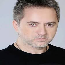 Listen to حبي الانانی مروان خوری by Khatooon40 in moe playlist online for  free