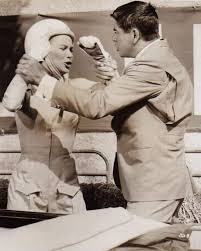 Lange was nominated for the best supporting actress golden globe and the academy award for best supporting actress for her portrayal of selena cross in the 1957 film peyton. Glenn Ford And Hope Lange Dating Gossip News Photos