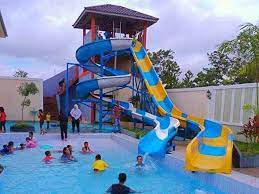 Hanya dengan membayar rp 20.000 pada hari biasa dan rp 25.000 pada akhir pekan atau hari libur, kamu bisa bermain air sepuasnya. Aquatica Waterpark Tiket Wahana Juni 2021 Travelspromo