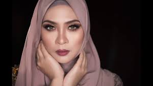 Jangan pernah kau cuba untuk meminta. Terus Mencintai Siti Nordiana Shazam