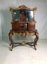 Treat yourself like a queen with this victorian style makeup vanity. Victorian Style Solid Wood Makeup Table With Built In Mirror Antiques Antique Furniture On Carousell