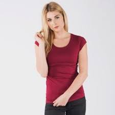 Um Sich So Anziehen Zu Konnen Wie Man Sich Fuhlt Braucht Man Zuerst Einmal Die Richtige Farbe Denn Jeder Tag Ist Anders Stimmungen Organic Shirts Tops