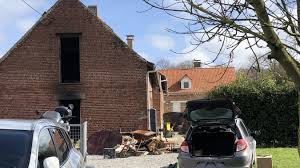 Watten Un Homme Incendie Sa Maison Apres Un Differend Dans Son Couple