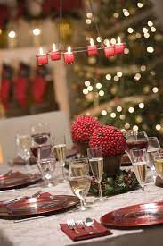 30 Elegant Christmas Table Setting Ideas Christmas Table Decorations Holiday Table Centerpieces Holiday Table Settings