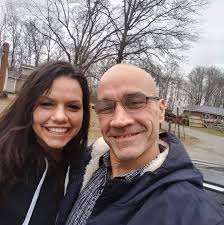 Izzy Sanchez (@whizzymfbabi02) • Facebook