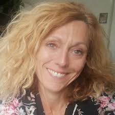 Trouvez un freelance Commercial disponible sur Malt