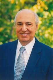 Professor George Kanarakis OAM passed away peacefully surrounded by his  family