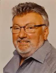 Heute müsste das Buch wohl „Im Osten nichts Neues“ heißen. Damals, 1928  verarbeitete Remarque seine Erfahrungen als Soldat im Ersten Weltkrieg.  Weiter im 1. Kommentar ⬇️