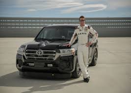 Toyota says this achievement beats the previous record for world's fastest suv by 19. Toyota Land Speed Cruiser Is The World S Fastest Suv At 230 Mph