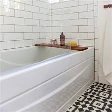The tricky bit seems to be that no one has tubs with the optional apron and i desperately want to tile the front. Kohler 60 In X 32 In Alcove Bath With Integral Apron And Tile Flange Lowe S Canada