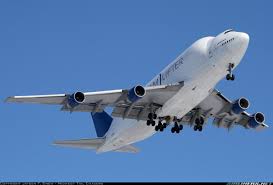 A boeing 747 dreamlifter that mistakenly landed at a tiny kansas airport last night has finally taken off and landed at its intended destination after hours belly of the beast: Boeing N780ba Boeing 747 409 Lcf Dreamlifter Boeing 747 Atlas Air Boeing Aircraft