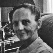 Eldora Davis's Instagram, Twitter & Facebook