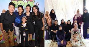Results found for elly dan epit episod 5 elly dan epit cupcake uncle johari astro ceria. Gambar Ingat Lagi Tak Drama Elly Epit Hadi Dayana Akhirnya Ikat Tali Pertunangan Sungguh Tak Sangka Soya Lemon