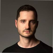 I am excited to announce that I have graduated cum laude with an Honours  Bachelor of Sciences in Philosophy, Politics, and Economics from Utrecht  University. I recently received the news that my… |