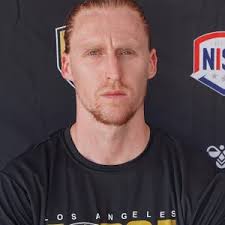 ACHS pays tribute to basketball, cheerleading seniors